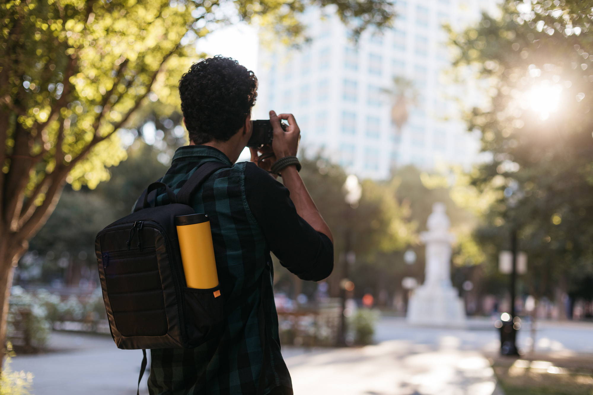 Half-Gallon, 32oz, or 16oz: Which is the right water bottle size for you?