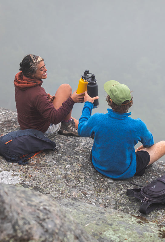 32oz Insulated Water Bottle with Chug Sport Cap